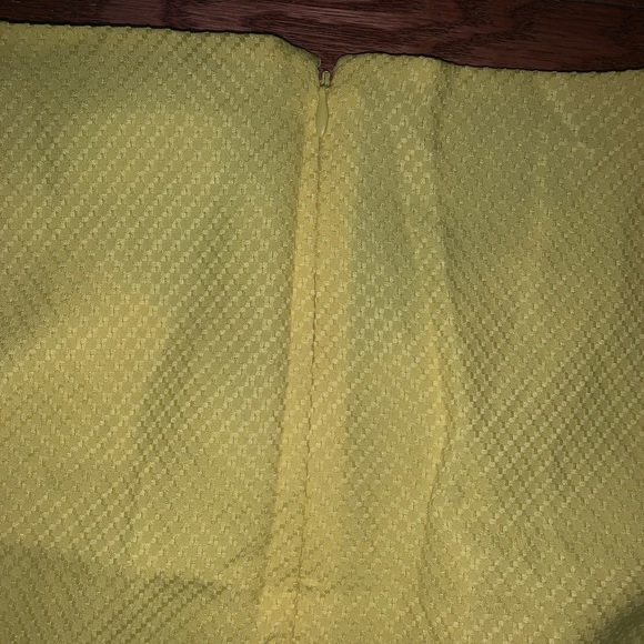 Yellow Dress - Picture 6 of 6